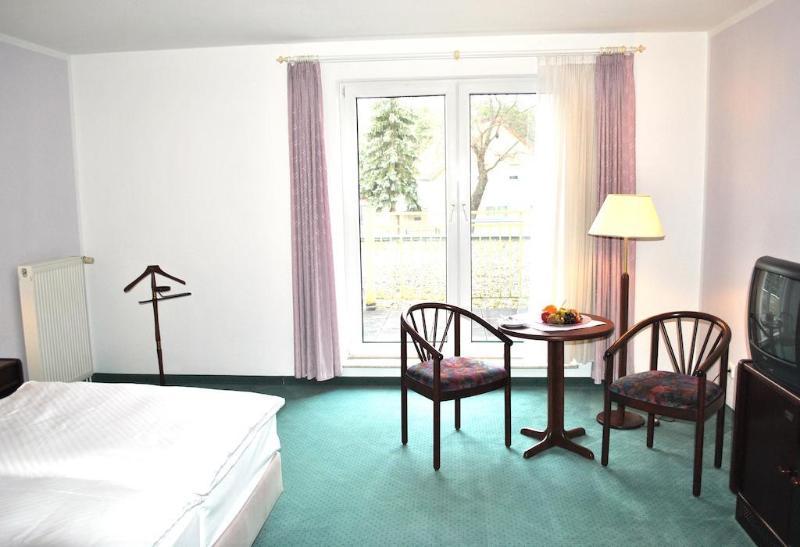 Heidehotel Lubast Zewnętrze zdjęcie