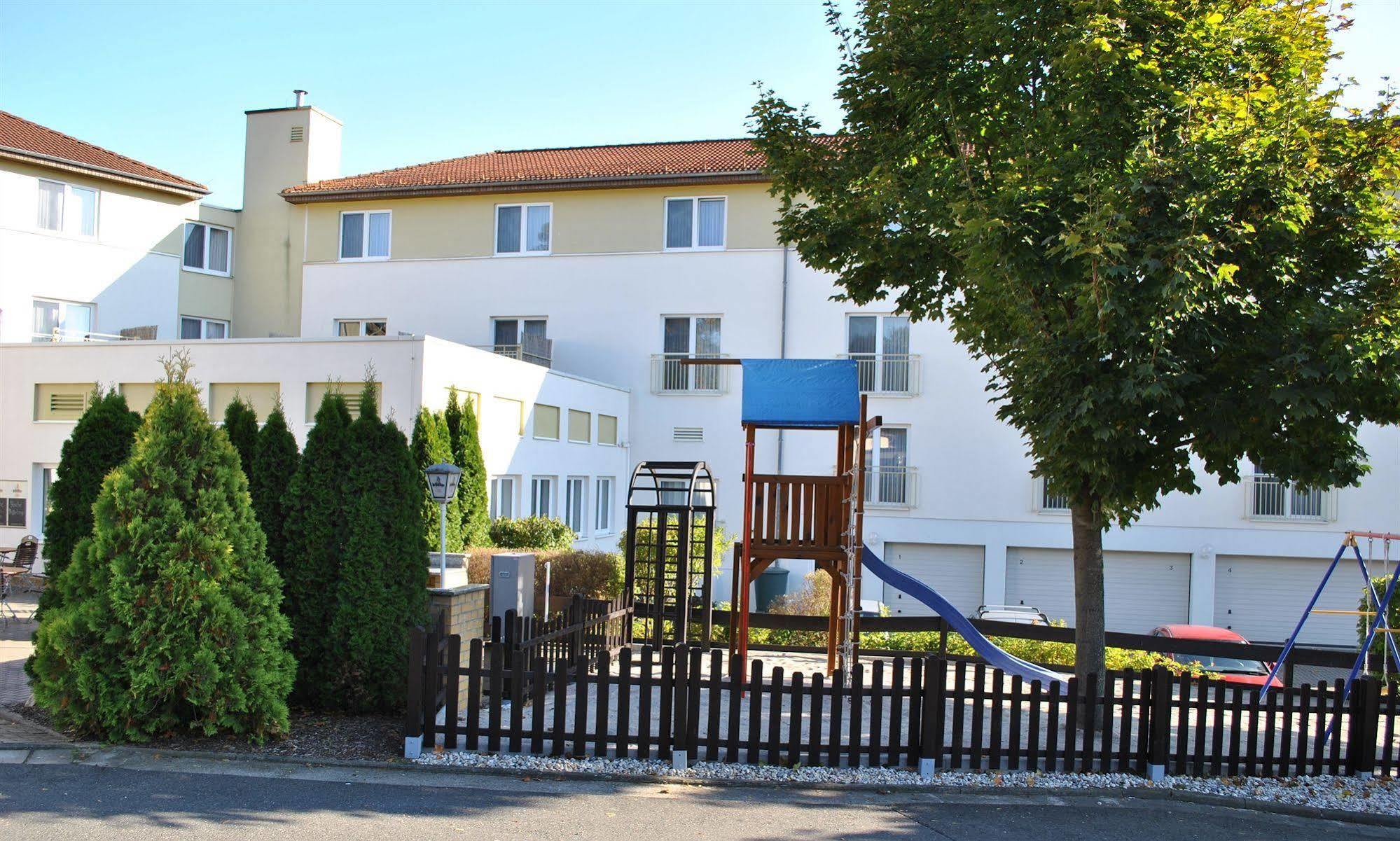 Heidehotel Lubast Zewnętrze zdjęcie